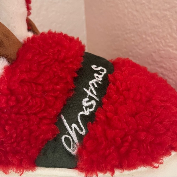 NWT Cute Christmas Reindeer Plush Memory Foam Slippers. - Picture 2 of 13